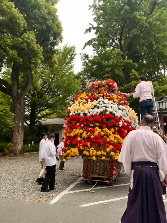 日枝神社の{uncategorized: "未分類", other: "その他", undefined: "問題あり", building: "その他建物", grave: "お墓", sacred_gate: "鳥居", guardian: "狛犬", statue: "像", buddha: "仏像", history: "歴史", nature: "自然", garden: "庭園", animal: "動物", pagoda: "塔", temizu: "手水舎", mountain_gate: "山門・神門", sanctuary: "本殿・本堂", subordinate: "末社・摂社", art: "芸術", scenery: "景色", jizo: "地蔵", ema: "絵馬", goshuin: "御朱印", omikuji: "おみくじ", items: "授与品その他", amulet: "お守り", goshuincho: "御朱印帳", eats: "食事", festival: "お祭り", votive_dance: "神楽", shichigosan: "七五三参", wedding: "結婚式", experience: "体験その他", initially: "初詣", around: "周辺", anti_infection: "感染症対策"}