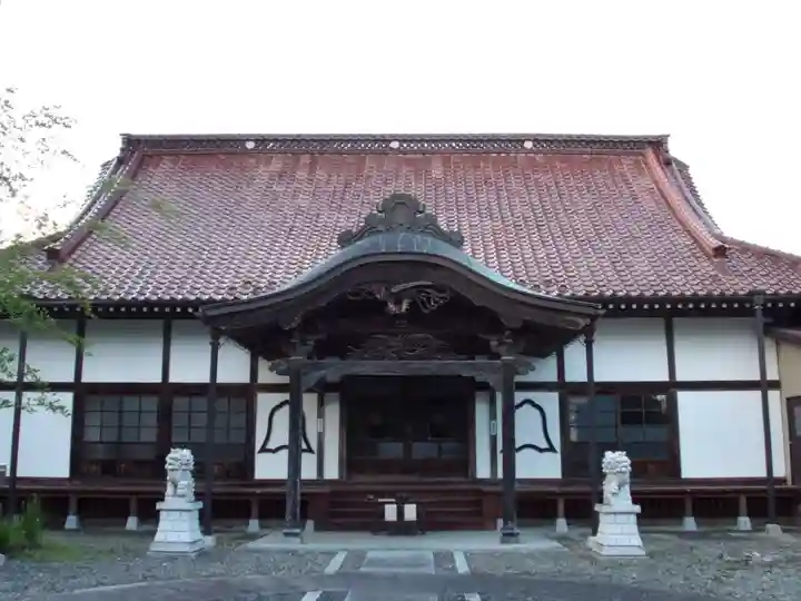 松岩寺の本殿・本堂