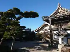 久岑寺の建物その他