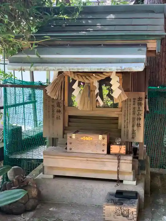 太子堂八幡神社の末社・摂社