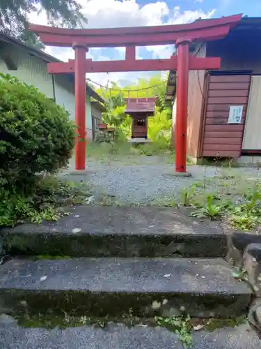 秩父発明神社の鳥居