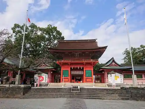 富士山本宮浅間大社の山門