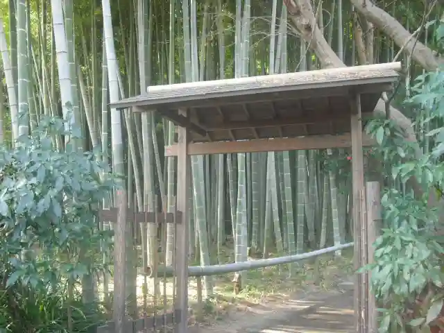 英勝寺の山門・神門