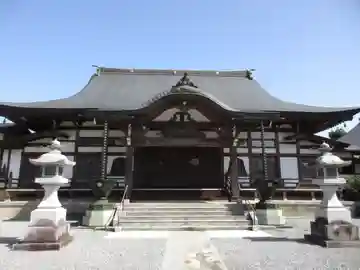 米倉寺の本殿・本堂