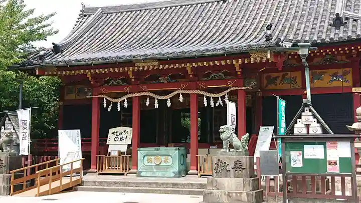 浅草神社の本殿・本堂