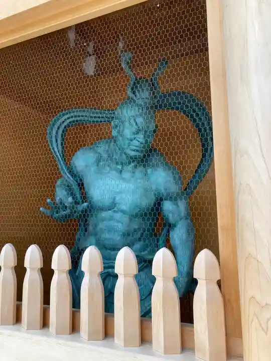 明言寺(石打こぶ観音)の像