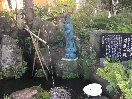 秩父今宮神社の庭園