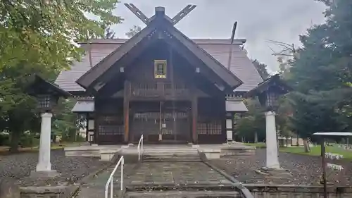 山部神社の本殿