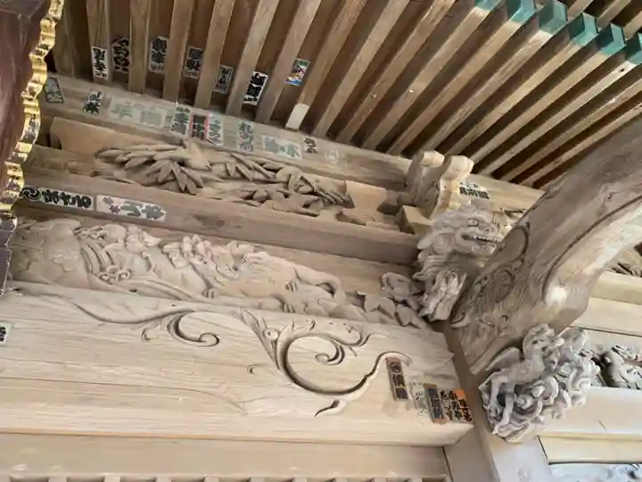 海南刀切神社の芸術