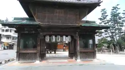 大願寺の山門・神門