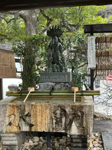 岐阜善光寺の{uncategorized: "未分類", other: "その他", undefined: "問題あり", building: "その他建物", grave: "お墓", sacred_gate: "鳥居", guardian: "狛犬", statue: "像", buddha: "仏像", history: "歴史", nature: "自然", garden: "庭園", animal: "動物", pagoda: "塔", temizu: "手水舎", mountain_gate: "山門・神門", sanctuary: "本殿・本堂", subordinate: "末社・摂社", art: "芸術", scenery: "景色", jizo: "地蔵", ema: "絵馬", goshuin: "御朱印", omikuji: "おみくじ", items: "授与品その他", amulet: "お守り", goshuincho: "御朱印帳", eats: "食事", festival: "お祭り", votive_dance: "神楽", shichigosan: "七五三参", wedding: "結婚式", experience: "体験その他", initially: "初詣", around: "周辺", anti_infection: "感染症対策"}