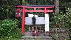 鶴岡八幡宮の末社