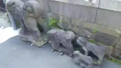 開運出世稲荷(延命院境内社)の狛犬