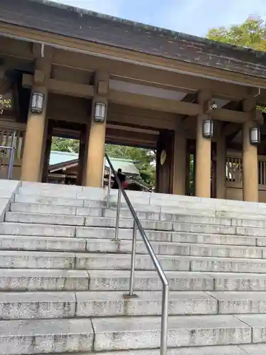 東郷神社の山門