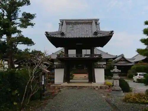 松明院の山門・神門