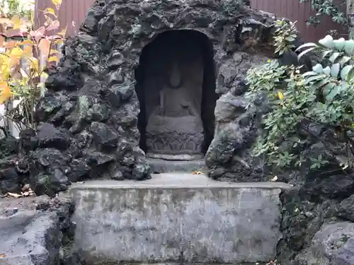 仲町氷川神社の仏像