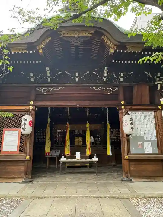 天孫神社の{uncategorized: "未分類", other: "その他", undefined: "問題あり", building: "その他建物", grave: "お墓", sacred_gate: "鳥居", guardian: "狛犬", statue: "像", buddha: "仏像", history: "歴史", nature: "自然", garden: "庭園", animal: "動物", pagoda: "塔", temizu: "手水舎", mountain_gate: "山門・神門", sanctuary: "本殿・本堂", subordinate: "末社・摂社", art: "芸術", scenery: "景色", jizo: "地蔵", ema: "絵馬", goshuin: "御朱印", omikuji: "おみくじ", items: "授与品その他", amulet: "お守り", goshuincho: "御朱印帳", eats: "食事", festival: "お祭り", votive_dance: "神楽", shichigosan: "七五三参", wedding: "結婚式", experience: "体験その他", initially: "初詣", around: "周辺", anti_infection: "感染症対策"}