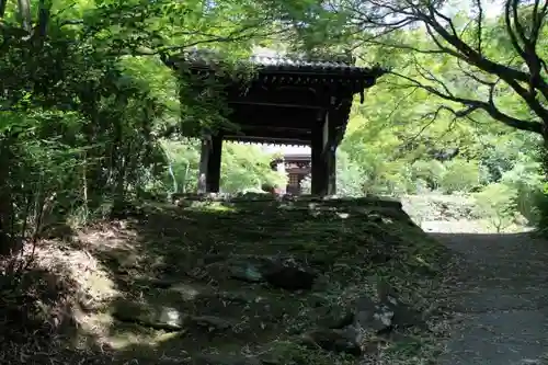 東明寺の山門・神門