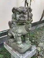 三狐神社の狛犬