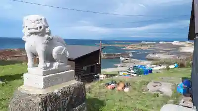 美谷稲荷神社の狛犬
