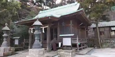 諏訪大神社の本殿・本堂