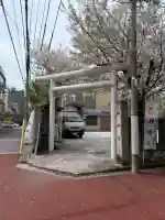 神明宮の{uncategorized: "未分類", other: "その他", undefined: "問題あり", building: "その他建物", grave: "お墓", sacred_gate: "鳥居", guardian: "狛犬", statue: "像", buddha: "仏像", history: "歴史", nature: "自然", garden: "庭園", animal: "動物", pagoda: "塔", temizu: "手水舎", mountain_gate: "山門・神門", sanctuary: "本殿・本堂", subordinate: "末社・摂社", art: "芸術", scenery: "景色", jizo: "地蔵", ema: "絵馬", goshuin: "御朱印", omikuji: "おみくじ", items: "授与品その他", amulet: "お守り", goshuincho: "御朱印帳", eats: "食事", festival: "お祭り", votive_dance: "神楽", shichigosan: "七五三参", wedding: "結婚式", experience: "体験その他", initially: "初詣", around: "周辺", anti_infection: "感染症対策"}