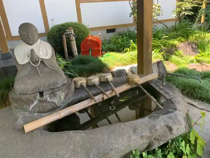 定林山 能成寺の手水舎