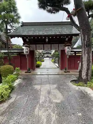 大坊本行寺の山門・神門
