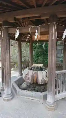 五條天神社の手水舎
