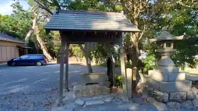 大和神社の手水舎