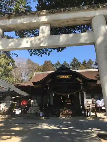 武田神社の本殿・本堂