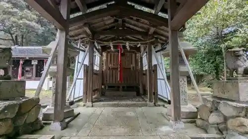 八雲神社の{uncategorized: "未分類", other: "その他", undefined: "問題あり", building: "その他建物", grave: "お墓", sacred_gate: "鳥居", guardian: "狛犬", statue: "像", buddha: "仏像", history: "歴史", nature: "自然", garden: "庭園", animal: "動物", pagoda: "塔", temizu: "手水舎", mountain_gate: "山門・神門", sanctuary: "本殿・本堂", subordinate: "末社・摂社", art: "芸術", scenery: "景色", jizo: "地蔵", ema: "絵馬", goshuin: "御朱印", omikuji: "おみくじ", items: "授与品その他", amulet: "お守り", goshuincho: "御朱印帳", eats: "食事", festival: "お祭り", votive_dance: "神楽", shichigosan: "七五三参", wedding: "結婚式", experience: "体験その他", initially: "初詣", around: "周辺", anti_infection: "感染症対策"}