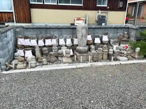 興福寺地蔵堂(滋賀県)