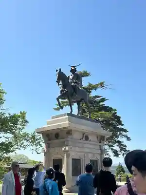 宮城縣護國神社の像