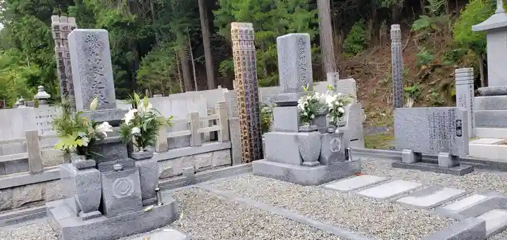 高野山金剛峯寺奥の院(和歌山県)