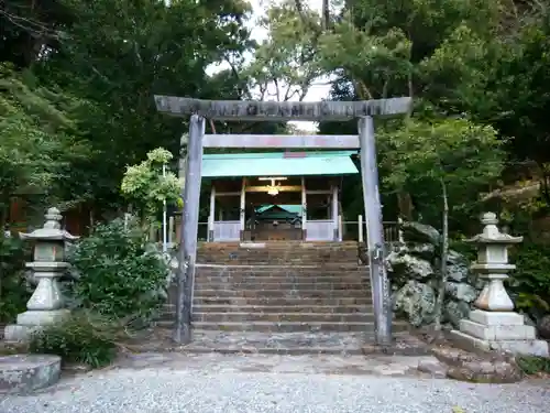 賀多神社の鳥居