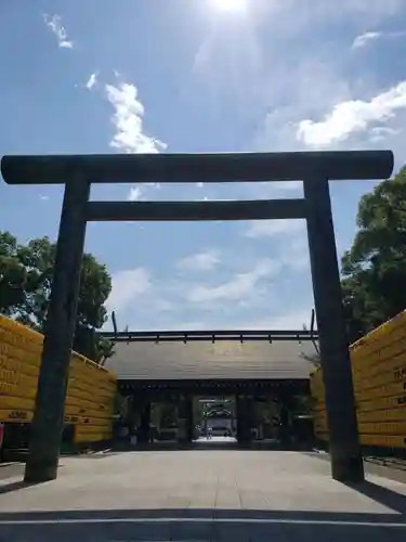 靖國神社の鳥居