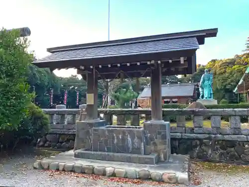 松江護國神社の手水舎
