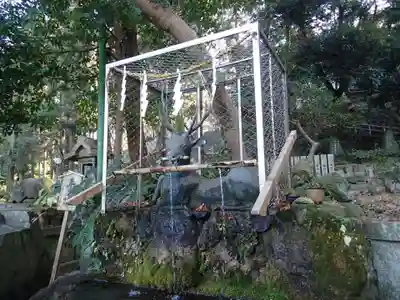 枚岡神社の手水舎