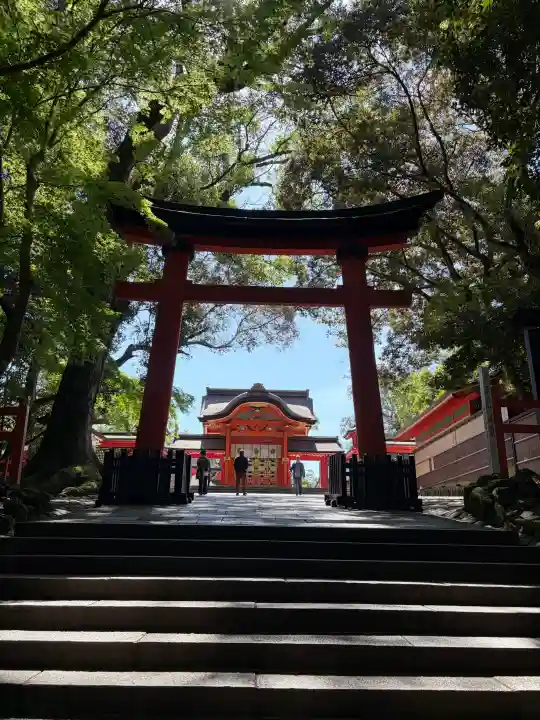 宇佐神宮の{uncategorized: "未分類", other: "その他", undefined: "問題あり", building: "その他建物", grave: "お墓", sacred_gate: "鳥居", guardian: "狛犬", statue: "像", buddha: "仏像", history: "歴史", nature: "自然", garden: "庭園", animal: "動物", pagoda: "塔", temizu: "手水舎", mountain_gate: "山門・神門", sanctuary: "本殿・本堂", subordinate: "末社・摂社", art: "芸術", scenery: "景色", jizo: "地蔵", ema: "絵馬", goshuin: "御朱印", omikuji: "おみくじ", items: "授与品その他", amulet: "お守り", goshuincho: "御朱印帳", eats: "食事", festival: "お祭り", votive_dance: "神楽", shichigosan: "七五三参", wedding: "結婚式", experience: "体験その他", initially: "初詣", around: "周辺", anti_infection: "感染症対策"}
