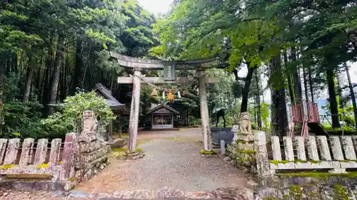 虫尾神社(福井県)