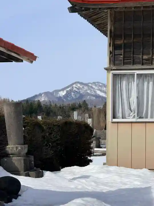 文月地蔵堂の{uncategorized: "未分類", other: "その他", undefined: "問題あり", building: "その他建物", grave: "お墓", sacred_gate: "鳥居", guardian: "狛犬", statue: "像", buddha: "仏像", history: "歴史", nature: "自然", garden: "庭園", animal: "動物", pagoda: "塔", temizu: "手水舎", mountain_gate: "山門・神門", sanctuary: "本殿・本堂", subordinate: "末社・摂社", art: "芸術", scenery: "景色", jizo: "地蔵", ema: "絵馬", goshuin: "御朱印", omikuji: "おみくじ", items: "授与品その他", amulet: "お守り", goshuincho: "御朱印帳", eats: "食事", festival: "お祭り", votive_dance: "神楽", shichigosan: "七五三参", wedding: "結婚式", experience: "体験その他", initially: "初詣", around: "周辺", anti_infection: "感染症対策"}