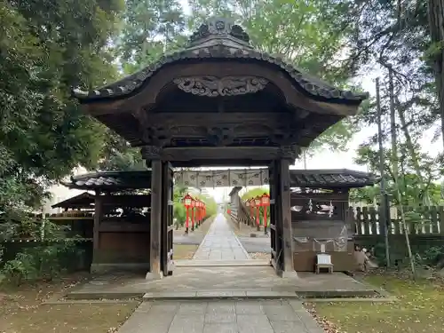 朝日森天満宮の山門・神門