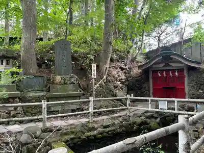 白石神社の末社・摂社