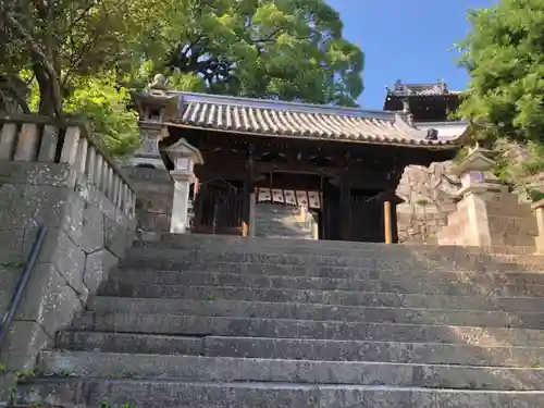 御袖天満宮の山門