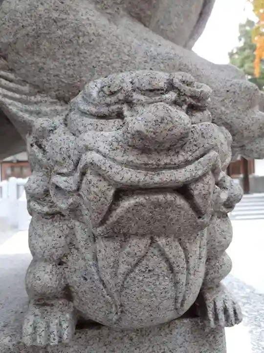 新琴似神社の狛犬