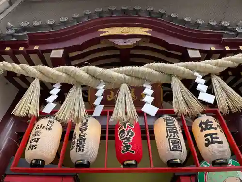 三瀧山不動院の山門・神門