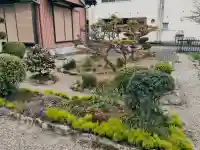 金性寺の{uncategorized: "未分類", other: "その他", undefined: "問題あり", building: "その他建物", grave: "お墓", sacred_gate: "鳥居", guardian: "狛犬", statue: "像", buddha: "仏像", history: "歴史", nature: "自然", garden: "庭園", animal: "動物", pagoda: "塔", temizu: "手水舎", mountain_gate: "山門・神門", sanctuary: "本殿・本堂", subordinate: "末社・摂社", art: "芸術", scenery: "景色", jizo: "地蔵", ema: "絵馬", goshuin: "御朱印", omikuji: "おみくじ", items: "授与品その他", amulet: "お守り", goshuincho: "御朱印帳", eats: "食事", festival: "お祭り", votive_dance: "神楽", shichigosan: "七五三参", wedding: "結婚式", experience: "体験その他", initially: "初詣", around: "周辺", anti_infection: "感染症対策"}