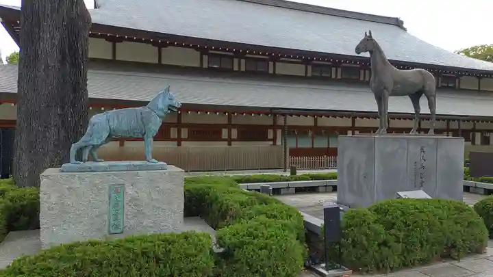 靖國神社の狛犬