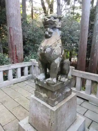 彌彦神社の狛犬